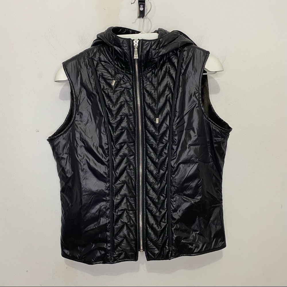 Dawn Levy Sly II Chevron Puffer Hooded Vest Size medium